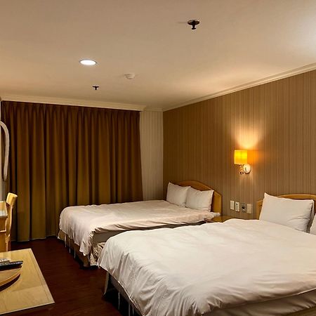 Hermes Hotel Hsinchu Luaran gambar