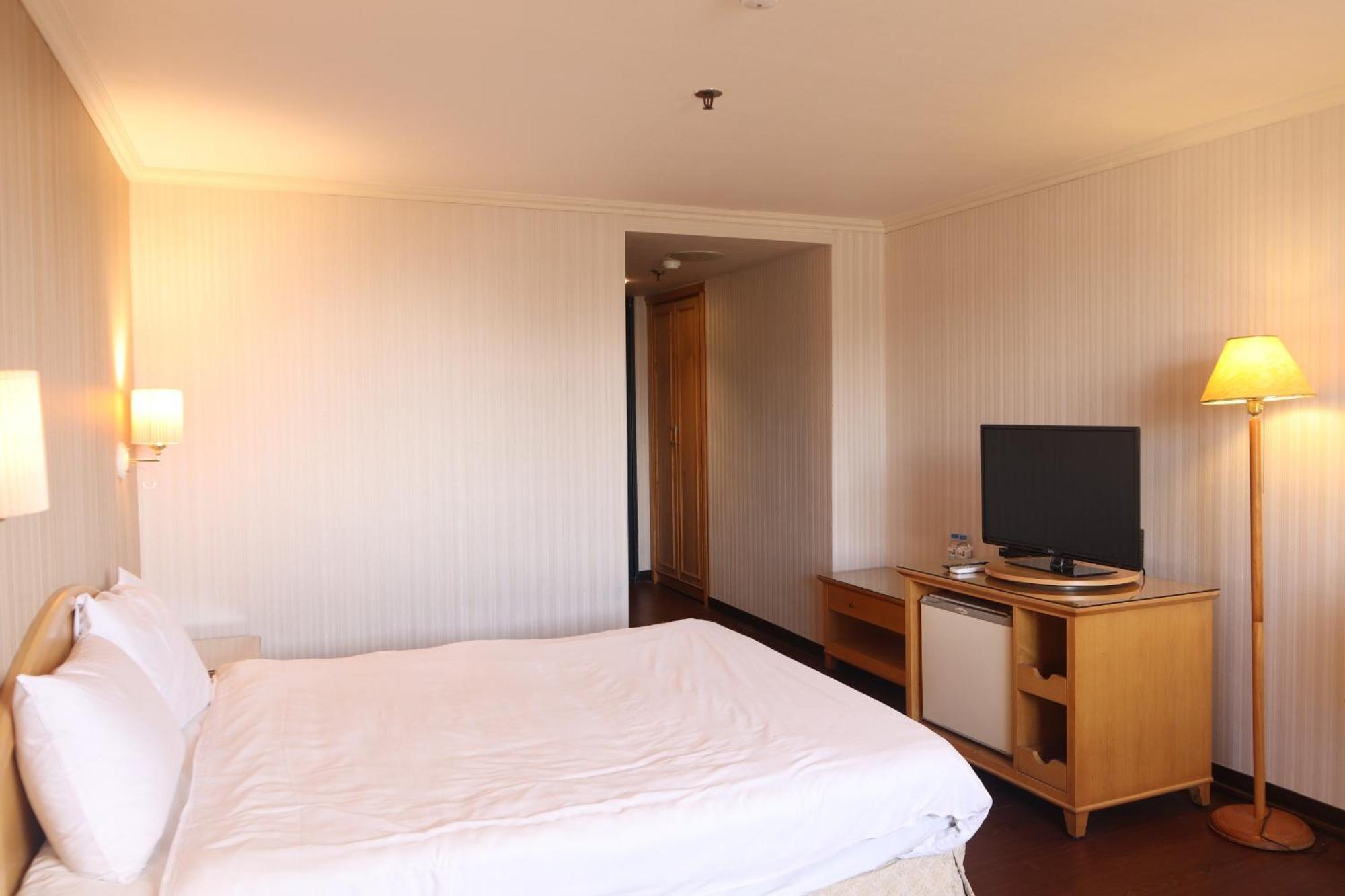 Hermes Hotel Hsinchu Luaran gambar
